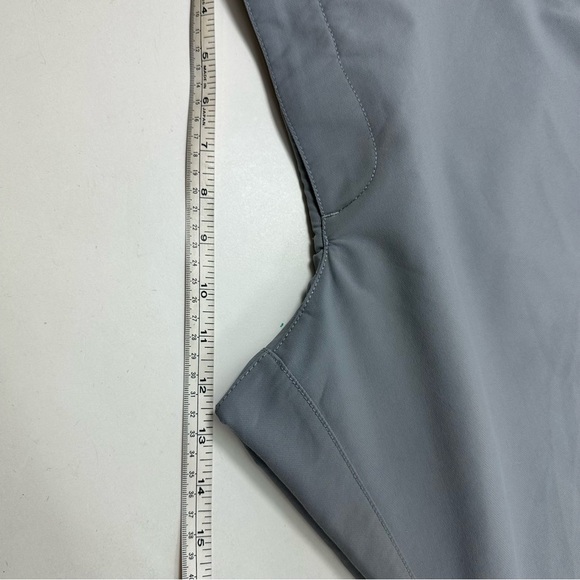 Under Armour Men's Golf Straight Chino Pants Gray Size 40/32 - Picture 6 of 7